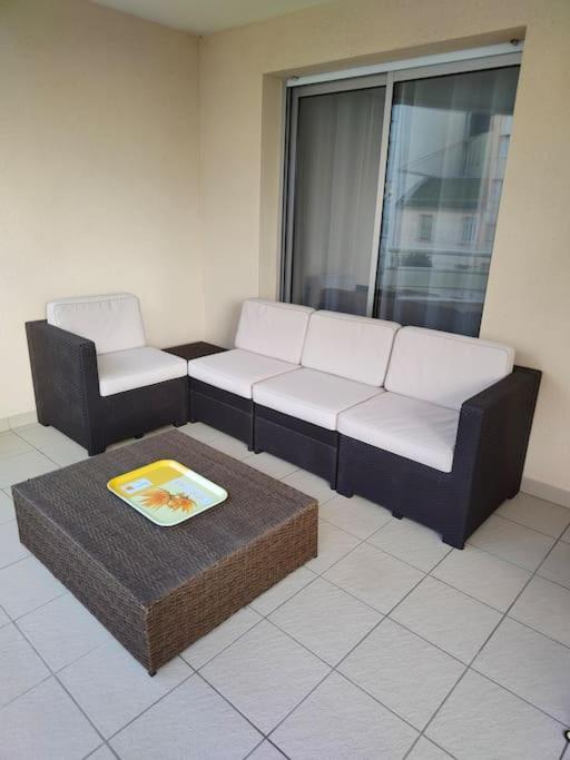 Appartement 2 Pieces Avec Une Grande Terrasse, 3 Etoiles, Wifi, Box Pour Vehicule Et Velos Les Sables-dʼOlonne 외부 사진