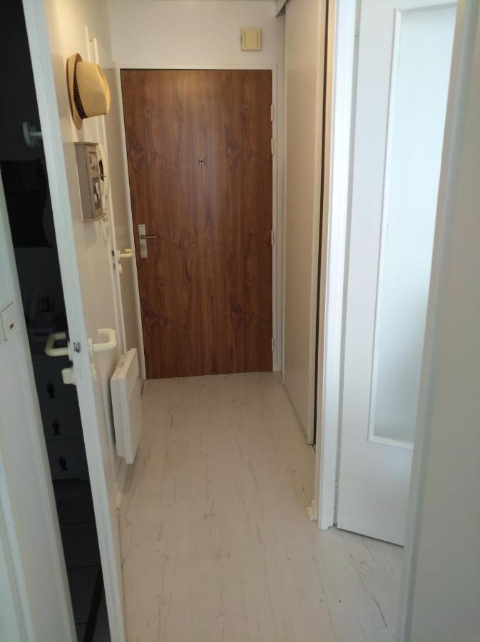 Appartement 2 Pieces Avec Une Grande Terrasse, 3 Etoiles, Wifi, Box Pour Vehicule Et Velos Les Sables-dʼOlonne 외부 사진
