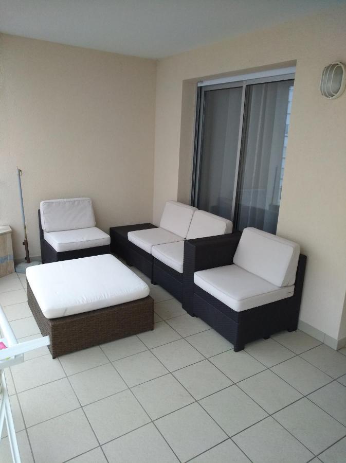 Appartement 2 Pieces Avec Une Grande Terrasse, 3 Etoiles, Wifi, Box Pour Vehicule Et Velos Les Sables-dʼOlonne 외부 사진