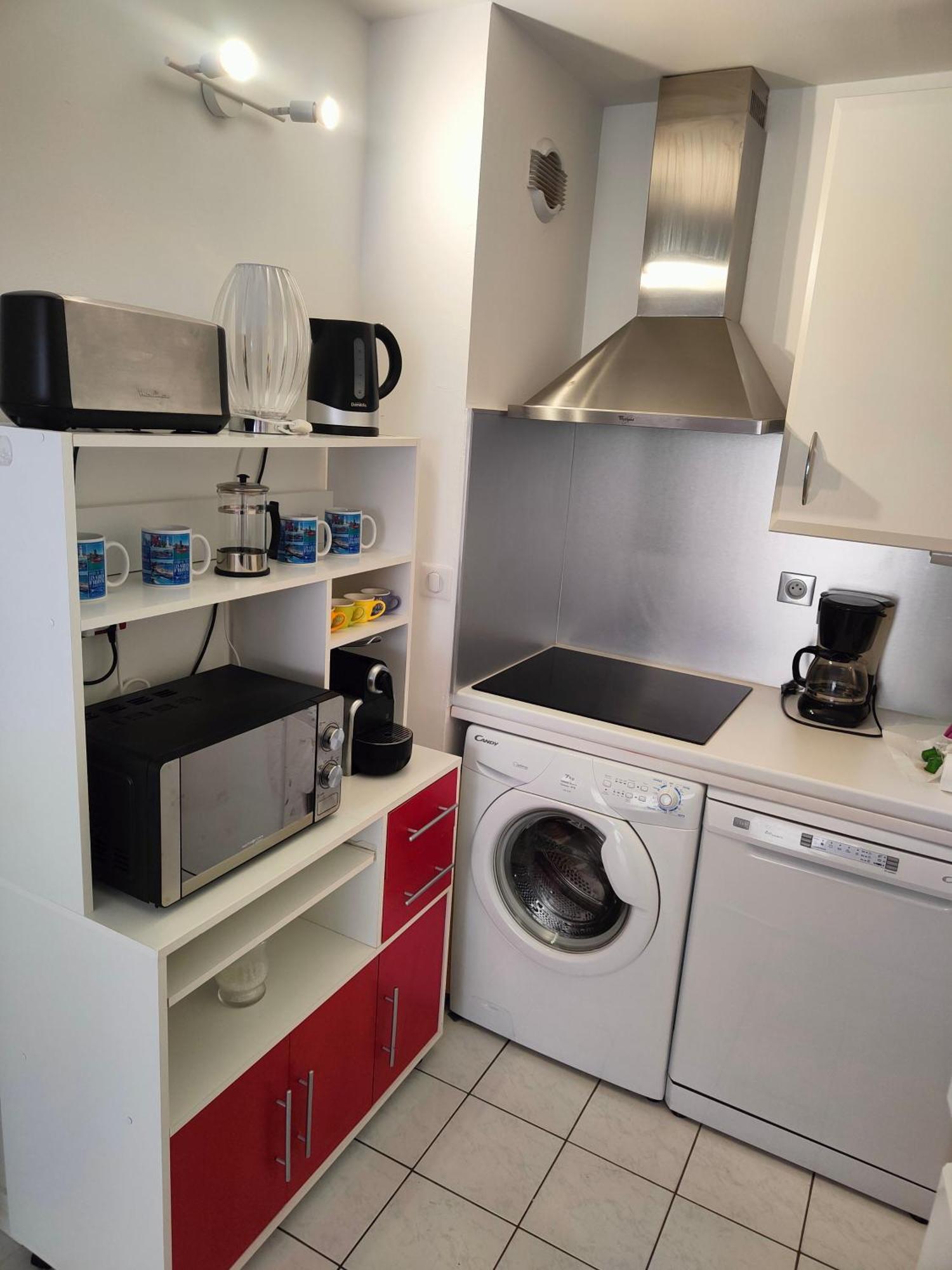Appartement 2 Pieces Avec Une Grande Terrasse, 3 Etoiles, Wifi, Box Pour Vehicule Et Velos Les Sables-dʼOlonne 외부 사진