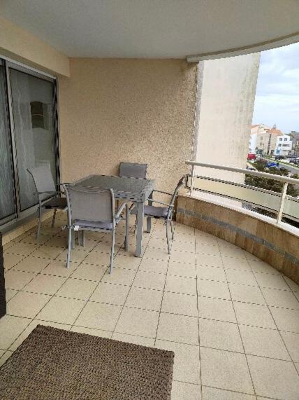 Appartement 2 Pieces Avec Une Grande Terrasse, 3 Etoiles, Wifi, Box Pour Vehicule Et Velos Les Sables-dʼOlonne 외부 사진